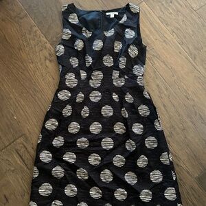 Black and cream Banana Republic sleeveless dress